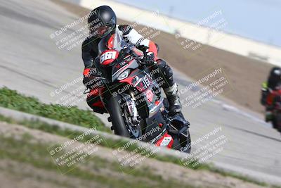 media/Feb-29-2024-TrackDaz (Thu) [[55f5738192]]/A Group/12pm (Outside Grapevine)/